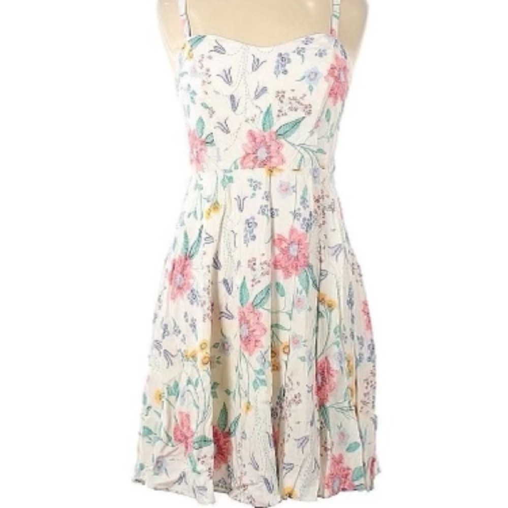Old Navy Floral Sweetheart Dress